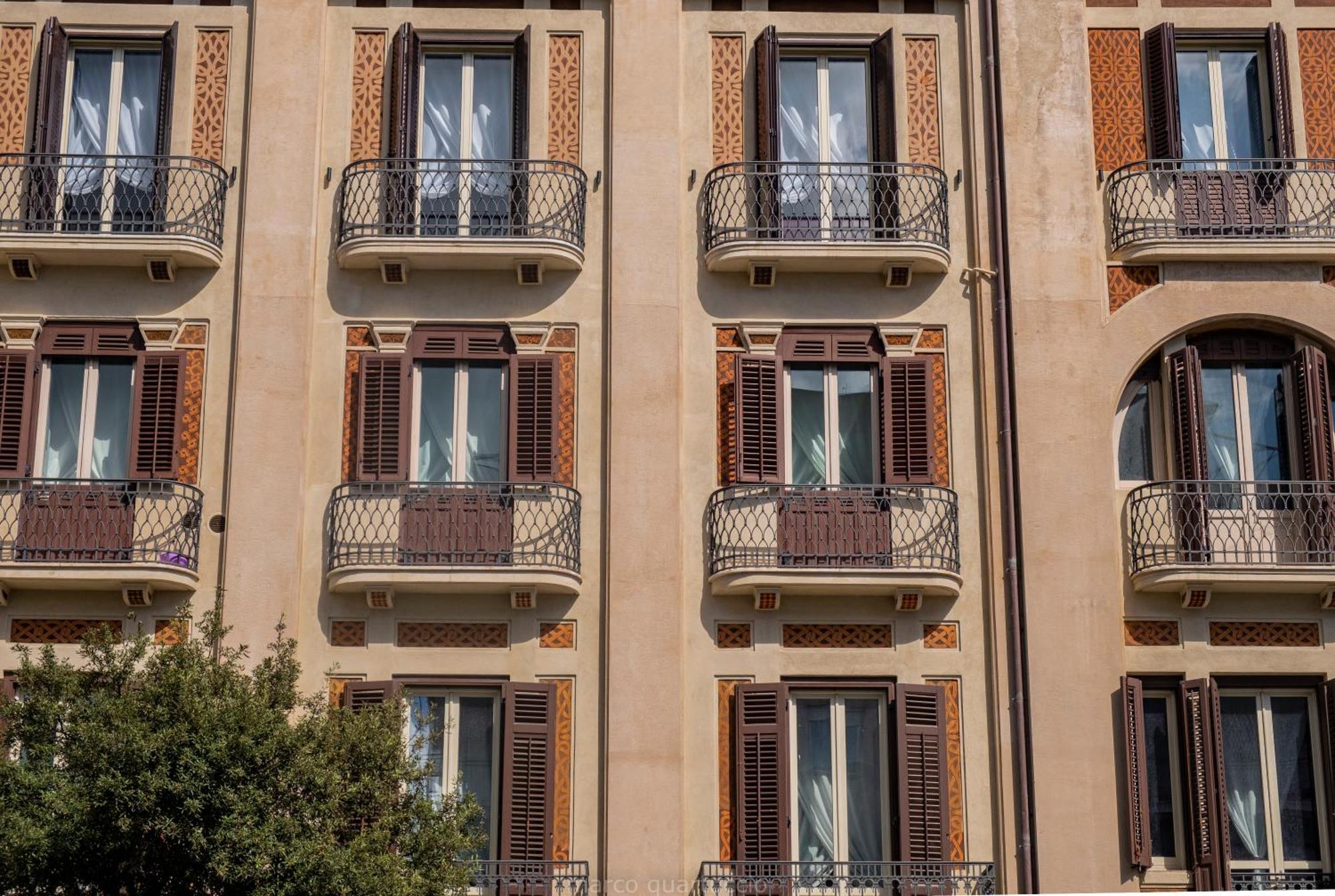 360Me Palace Messina Luaran gambar
